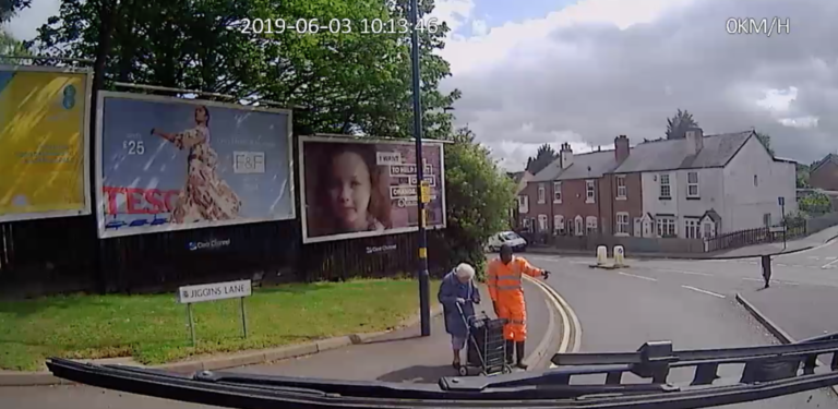 Truck driver becomes internet sensation after act of kindness