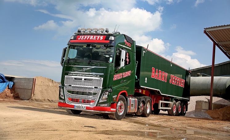 Jeffreys Transport mark milestone with new Volvo FH-750 Lite tractor unit