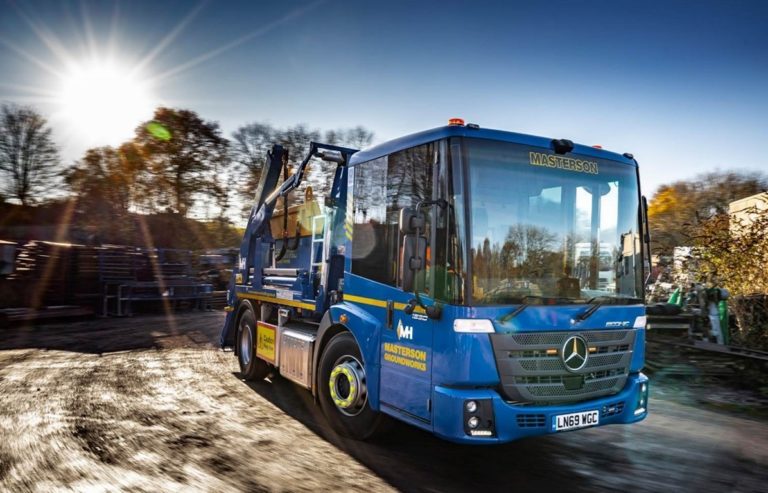 Glencoe Plant Services takes first Mercedes-Benz Econic skiploader