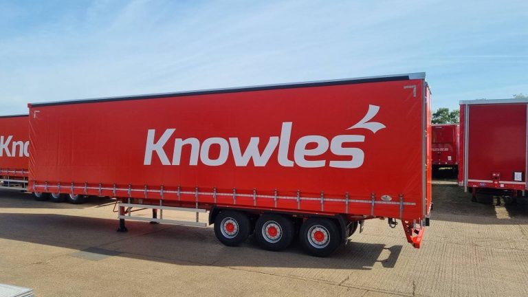 Knowles orders 50 new trailers